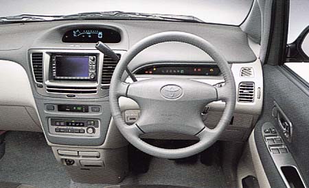 TOYOTA NADIA 2 0 D 4 S SELECTION