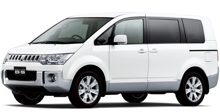 MITSUBISHI DELICA D5 G PREMIUM