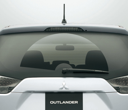 MITSUBISHI OUTLANDER 24MS