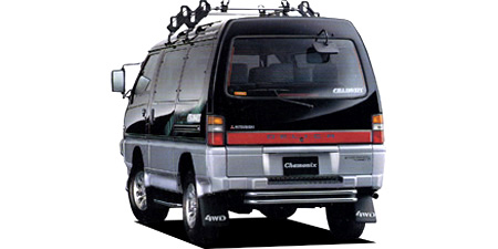 MITSUBISHI DELICA STAR WAGON XL