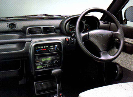 DAIHATSU OPTI CD 4