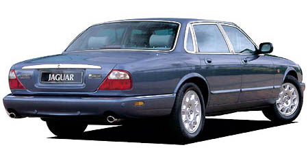 JAGUAR XJ R 4 0 SUPERCHARGED V8