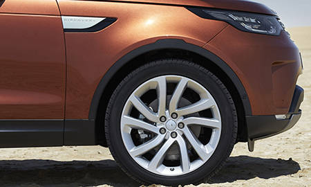 LAND ROVER DISCOVERY HSE LUXURY