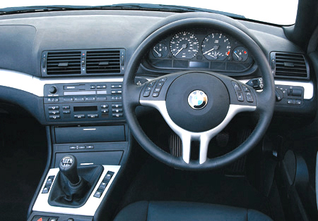 BMW 3 SERIES 330i M SPORT