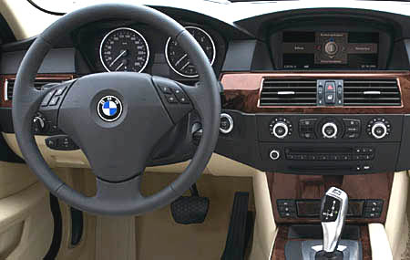 BMW 5 SERIES 540i