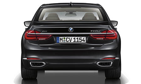 BMW 7 SERIES 740i