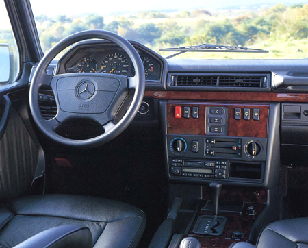 MERCEDES BENZ GCLASS G320