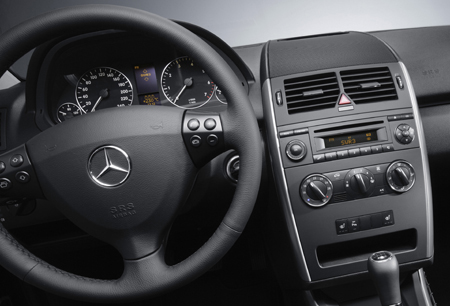 MERCEDES BENZ ACLASS A170 ELEGANCE