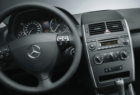 MERCEDES BENZ ACLASS A180 ELEGANCE