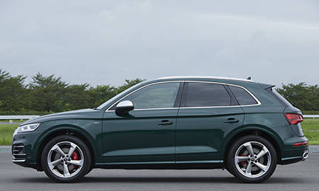 AUDI SQ5 BASE GRADE