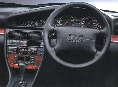 AUDI A6 2 6