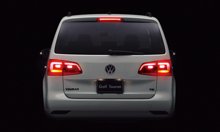 VOLKSWAGEN GOLF TOURAN TSI HIGHLINE