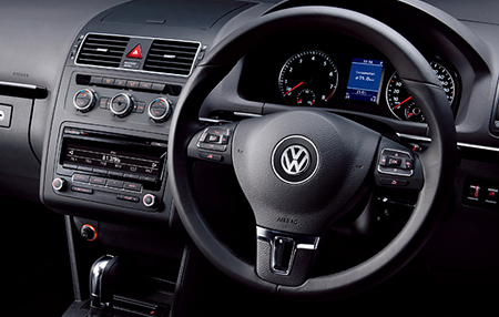 VOLKSWAGEN GOLF TOURAN 2013