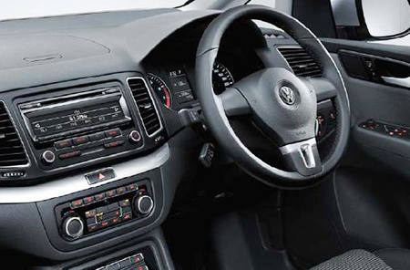 VOLKSWAGEN SHARAN TSI COMFORTLINE BLUEMOTION TECHNOLOGY