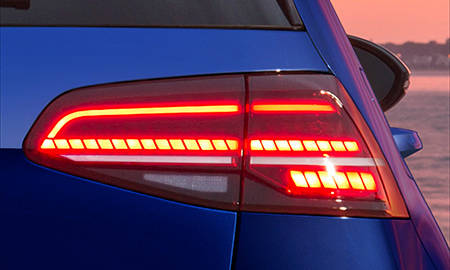 VOLKSWAGEN GOLF R BASE GRADE