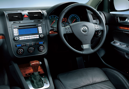 VOLKSWAGEN JETTA TSI COMFORTLINE