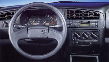 VOLKSWAGEN GOLF CLi