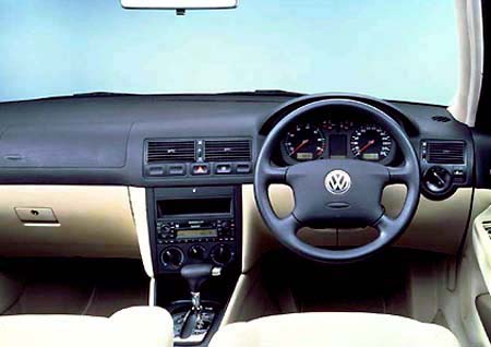 VOLKSWAGEN GOLF CLi