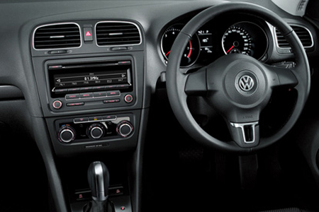 VOLKSWAGEN GOLF TSI TRENDLINE BLUEMOTION TECHNOLOGY