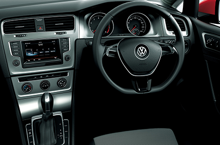 VOLKSWAGEN GOLF TSI TRENDLINE BLUEMOTION TECHNOLOGY