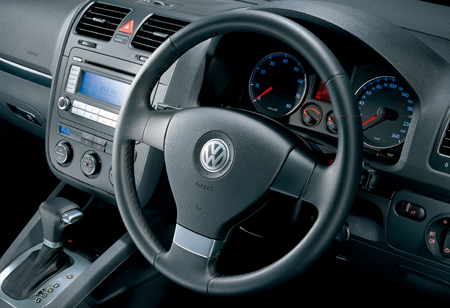 VOLKSWAGEN GOLF GT TSI