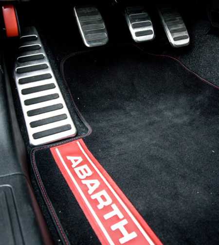 ABARTH 500 BASE GRADE