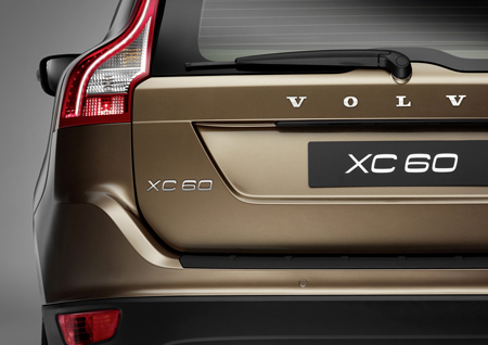 VOLVO XC60 T6 AWD R DESIGN