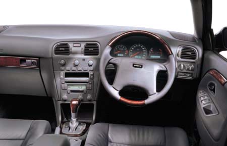 VOLVO S40 BASEGRADE