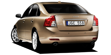 VOLVO S40 2 4 AKTIV