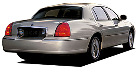 LINCOLN TOWNCAR SIGNATURE LONG