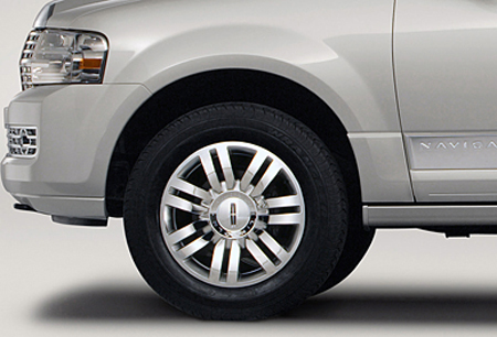 LINCOLN NAVIGATOR BASE GRADE