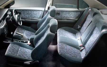 NISSAN BLUEBIRD