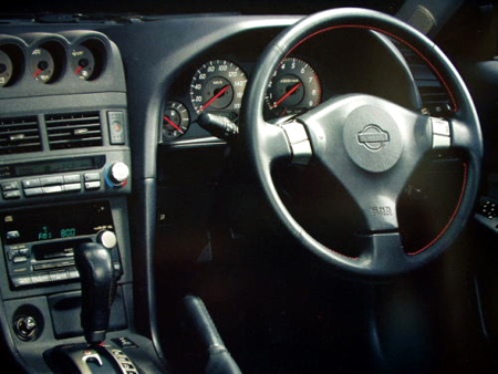 NISSAN SKYLINE