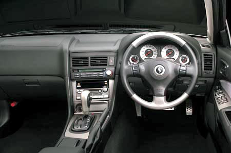 NISSAN SKYLINE