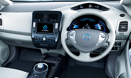 NISSAN LEAF