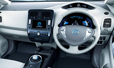 NISSAN LEAF