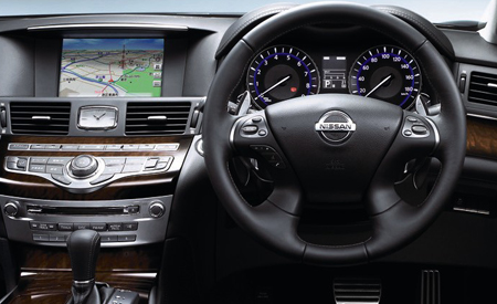 NISSAN FUGA