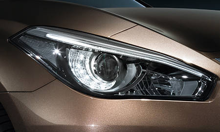 NISSAN FUGA