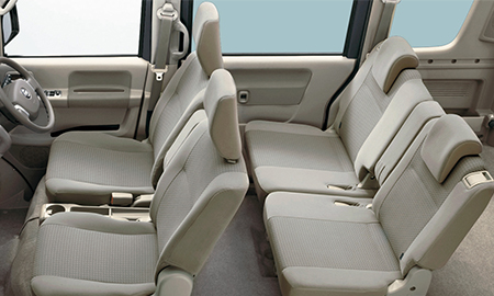 NISSAN NV100 CLIPPER RIO