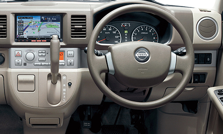 NISSAN NV100 CLIPPER RIO