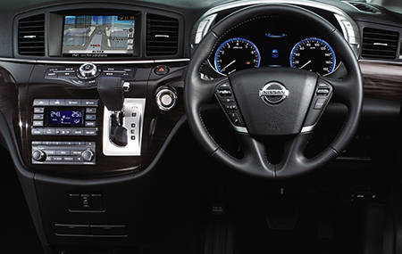 NISSAN ELGRAND