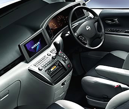 NISSAN ELGRAND