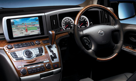 NISSAN ELGRAND
