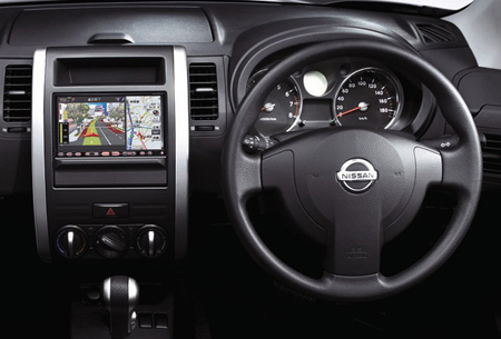 NISSAN X TRAIL