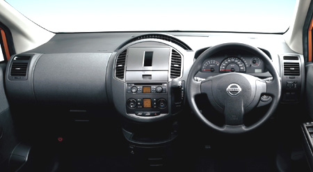 NISSAN LAFESTA