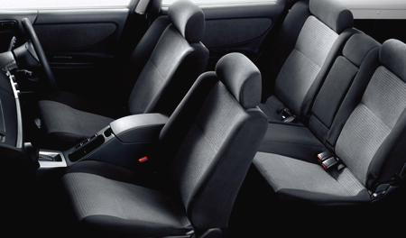 NISSAN AVENIR