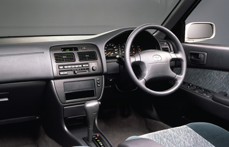 TOYOTA VISTA