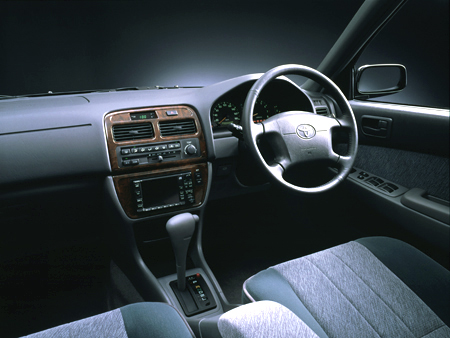 TOYOTA VISTA