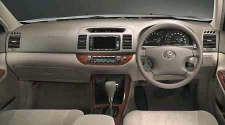TOYOTA CAMRY