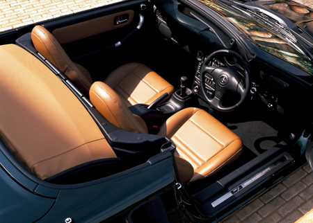 TOYOTA MRS